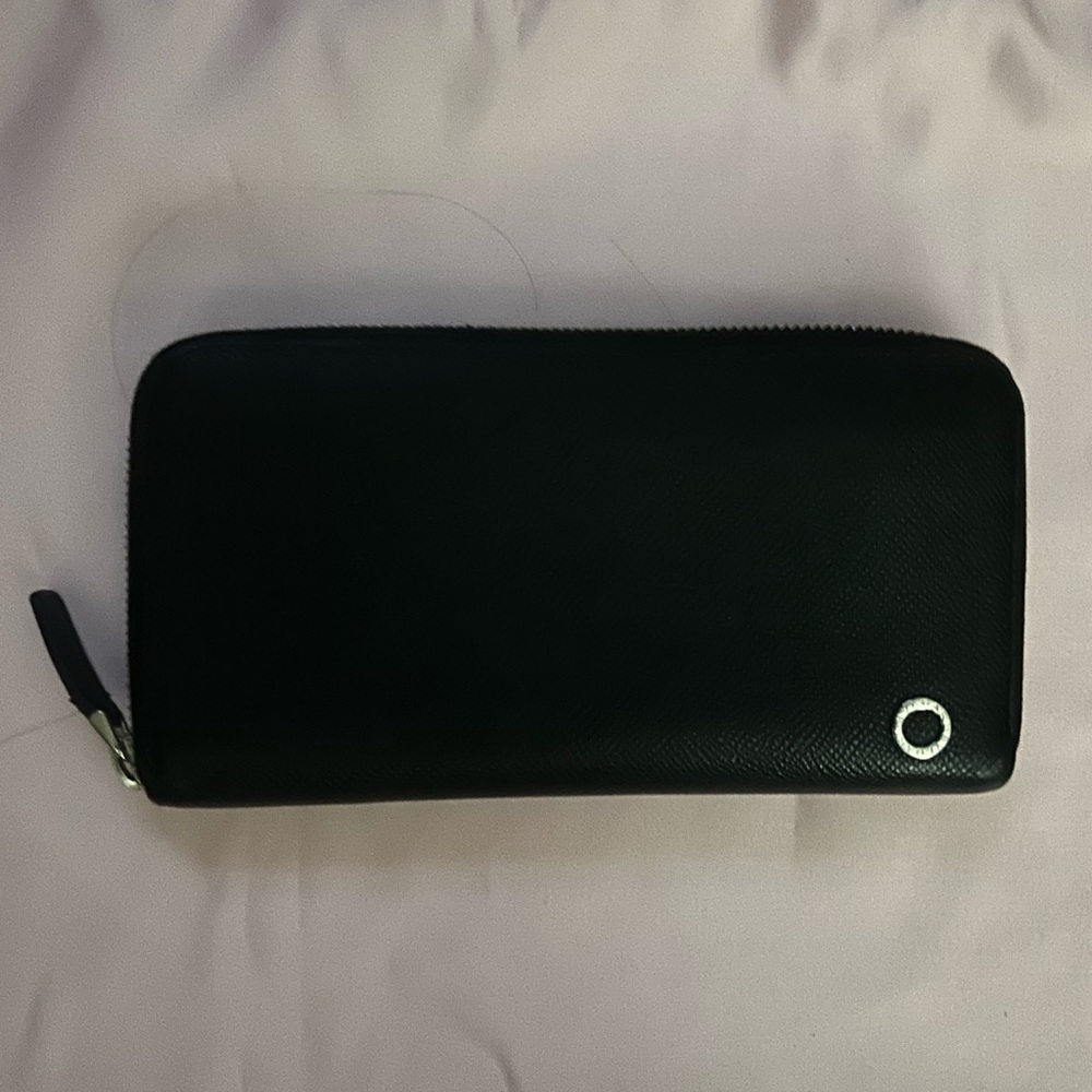 BVLGARI Zip Around Caviar Leather Wallet with Iconic Paladium Logo